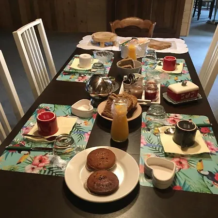 La Petite Maison * Les Sauvages (Haute-Loire)